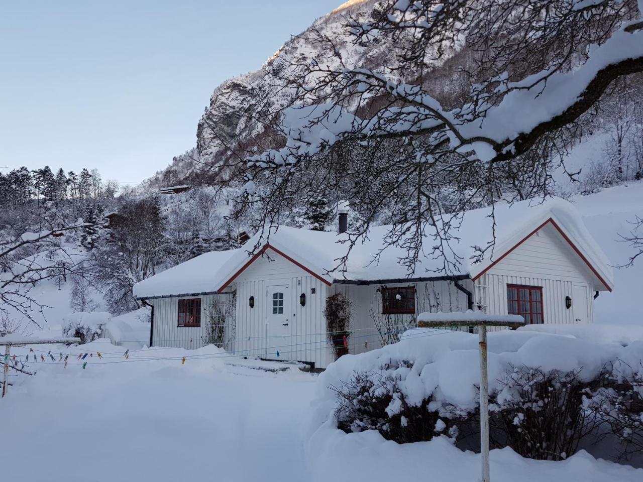 Dalhus - House In The Valley Norddal エクステリア 写真